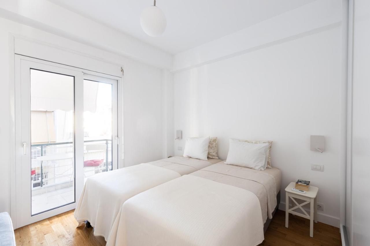Wonderful Central Athens 2 Bedroom 2 Bath Sleeps 8 Luaran gambar